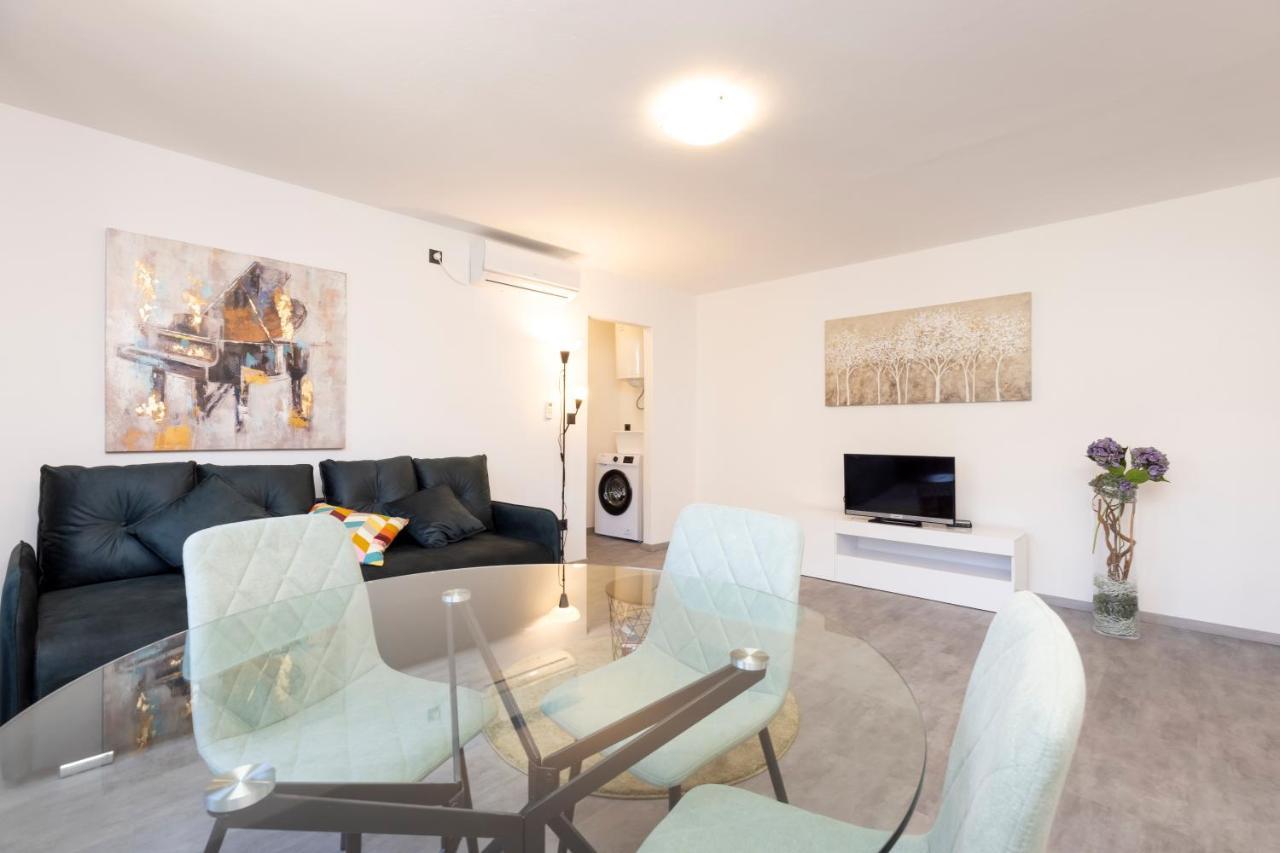 Providenca Accommodation Mali Lošinj Kültér fotó